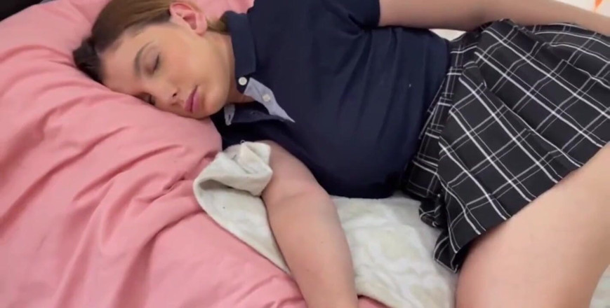 Ivana Montana: Stepbrother Fucks Stepsister When She Wakes up