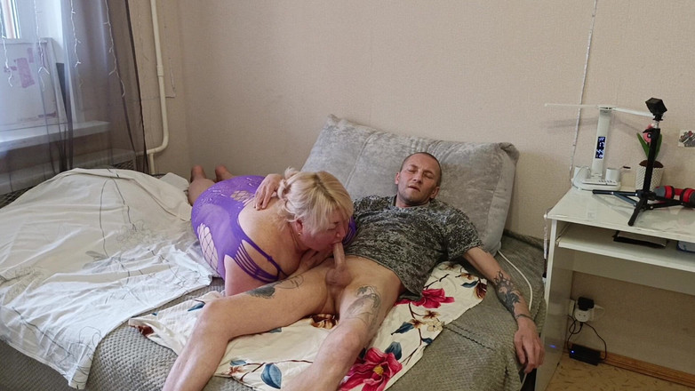 Zona901: Ненасытная теща всегда хочет пососать член и глотать сперму