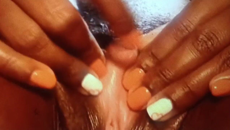 BRNDPO: Very Hot Burundian Girl Masturbated