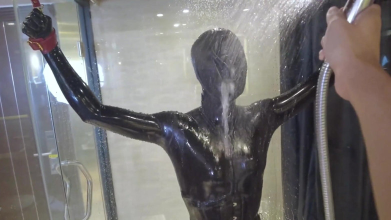 Aisan girl bondage: Mz20 - the Girl in Latex Clothing Locked in a Glass...