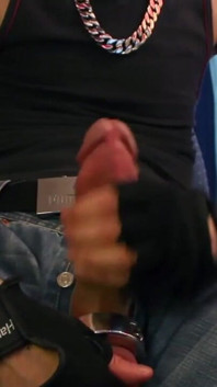 Peso da bola, foda com vibrador e plug de gordura na bunda