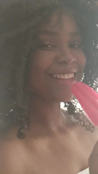 Melting Lips...