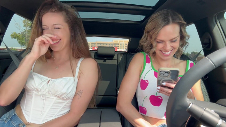 Serenity Cox: Nadia Foxx ve Serenity Cox tahrikte gür uzaktan kumandalı vibratör...