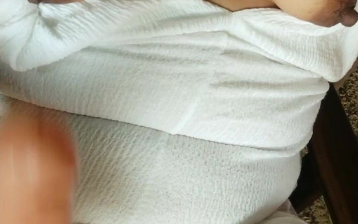 Carla Villalobos: Curvei infidele căsătorite îi place să facă dușuri aurii și să se...