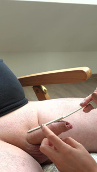 Una sexy donna d'affari misura il cazzo del capo per ottenere una sborrata orale nella posizione 69 - Projectfundiary