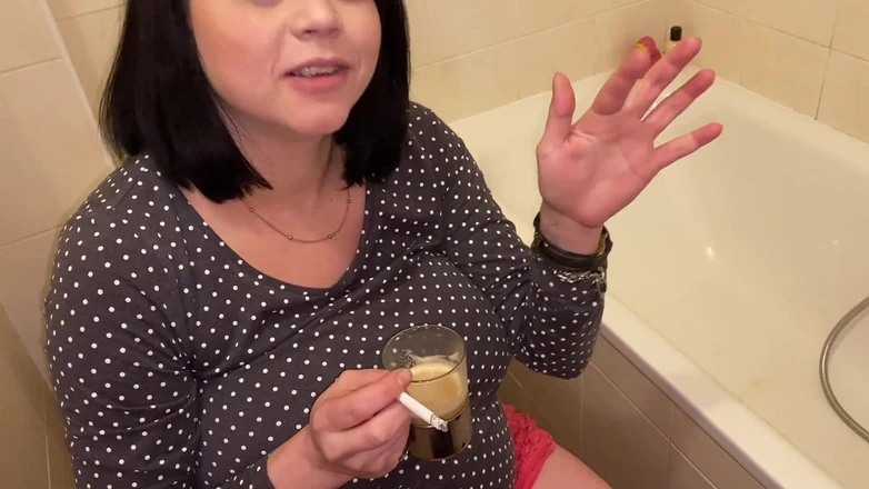 Shione Cooper: Interview Shione Cooper Pregnant Smokin