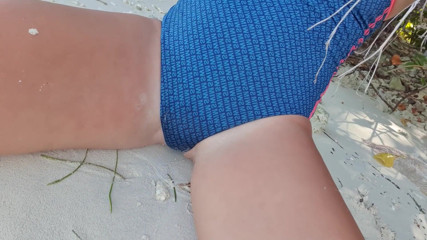 TheloveStory: Meando al aire libre caliente