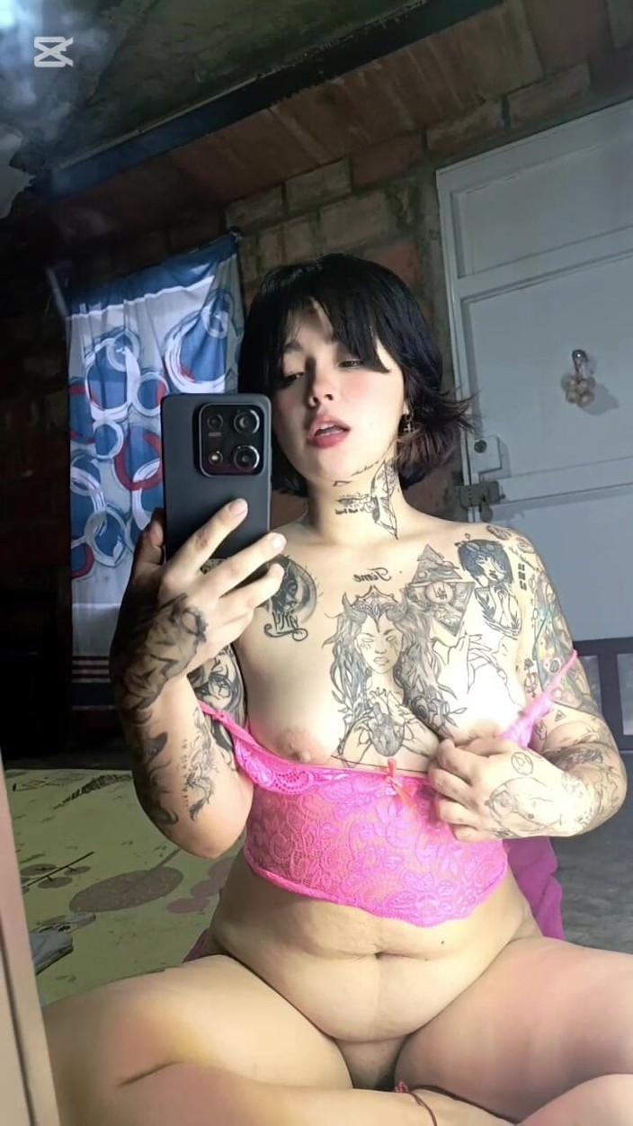 Dalyla: I Touch Myself Softly Until I Lose Control