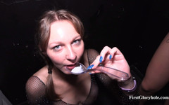 First Gloryhole: Sandra Sugar - Un Hombre De Muchos Hombres