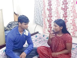 Priya Ki Chudai: Přítelkyně zavolá svému příteli a šuká sama doma romantický sex s...
