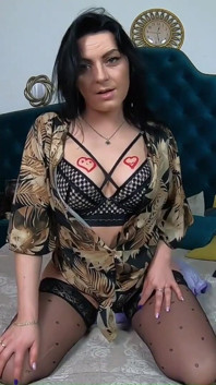 Milfycalla 146 -perverse - Live Teasind and and Anal Play 2