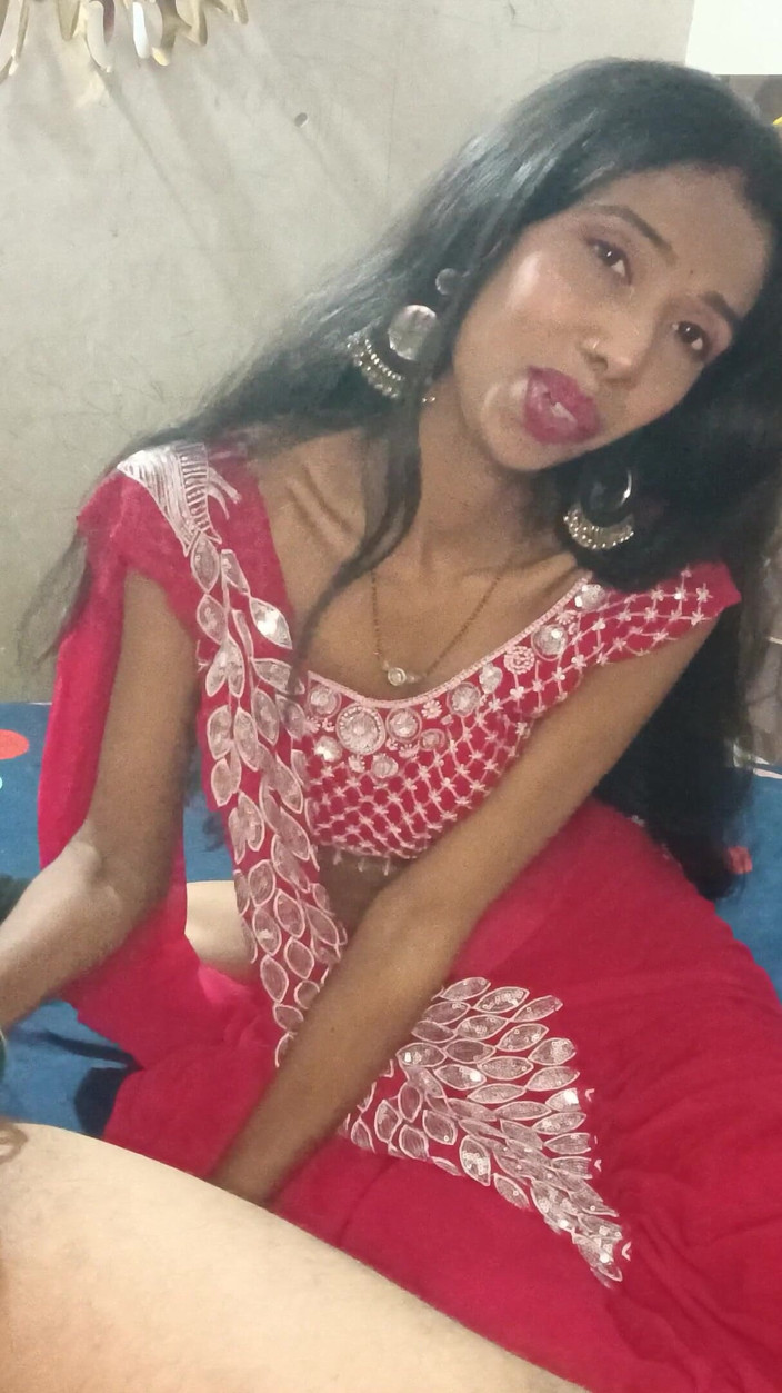 Truefuker: Bhabhi-ji Getting Fucked in Her New Saree