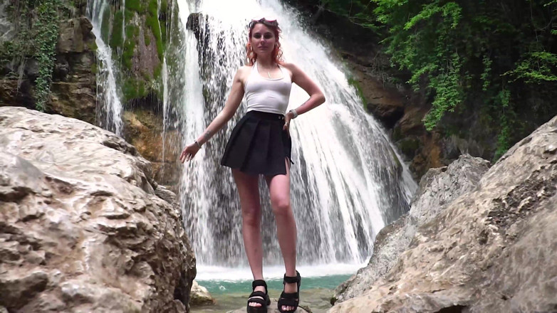 Darcy Dark: Went to the Waterfall for a Blowjob