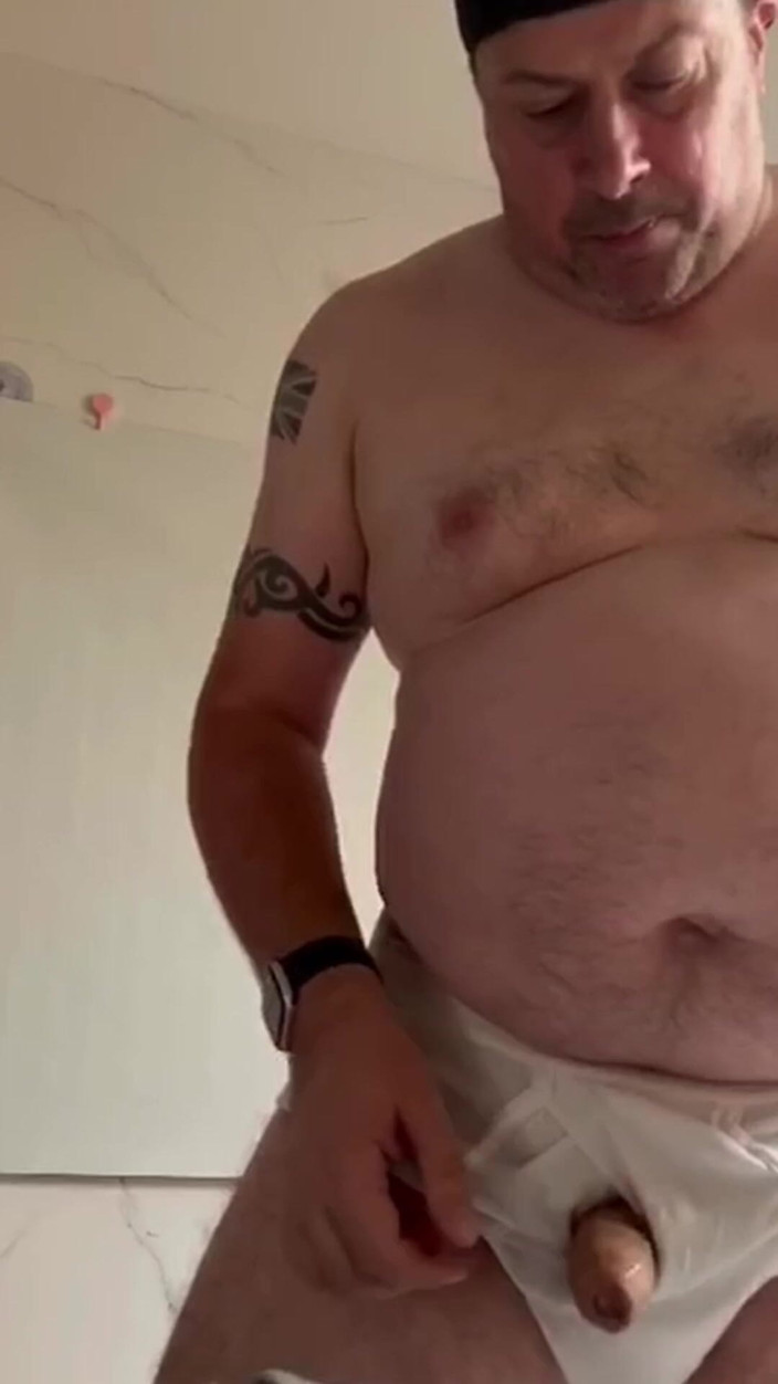 uktattooedchub74: En Tighty Whities me paja y me corro