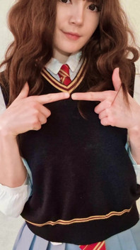 Hermione Is a Little Shy, but Her Shyness Won't Stop Her From Being a Naughty Slut Ready to Fuck Right Now