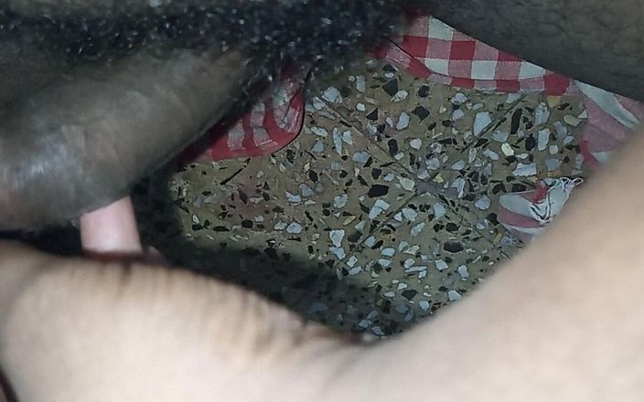 Sweet Indian cock: Żona Anjali jebanie dziura analna w łazience