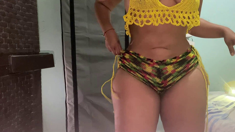 Katrina4deluxe: Velká krásná nevlastní matka nahrála v jejím domě čerstvě ošukanou