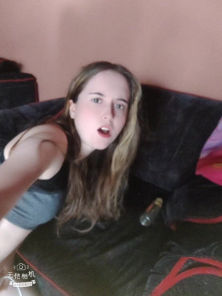 RavenHearth666VIP: Hete teef