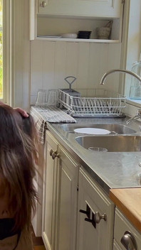Husband Gets Horny Watching Hot MILF Wife Doing the Dishes, Takes Her From Behing and Gives His Load