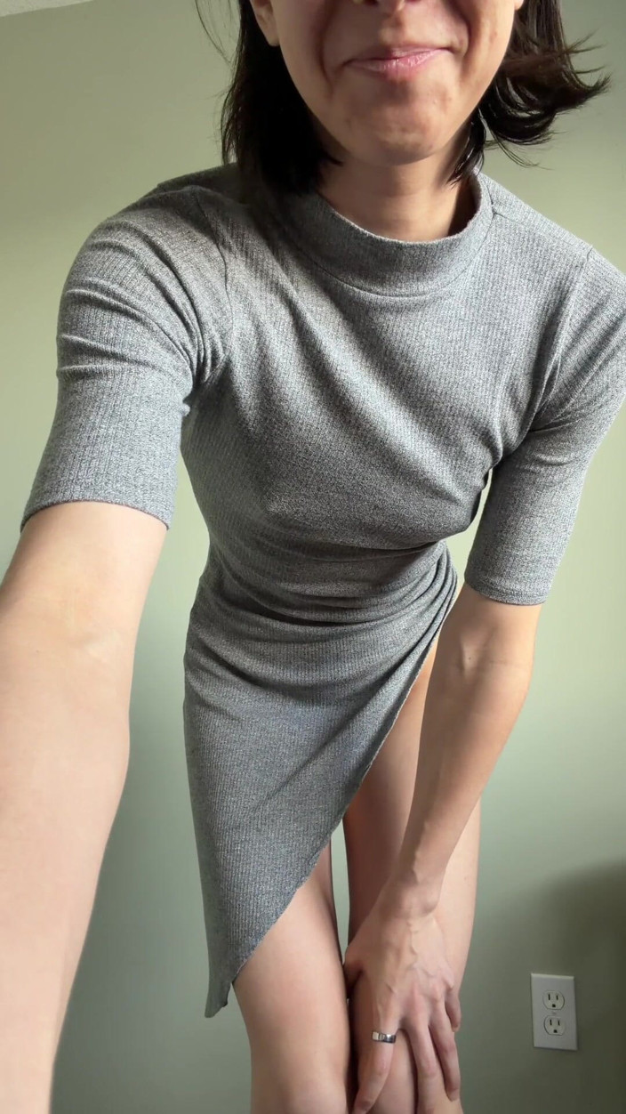 Ms_Emmy_Lynn: Abito attillato con sorpresa da troia