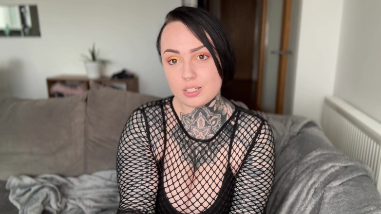 Miss Valentina: Hra s ohněm CBT