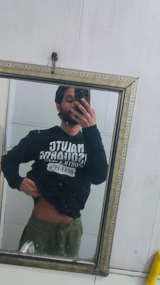 Zaid Valen: Nuda nel bagno dell'ospedale