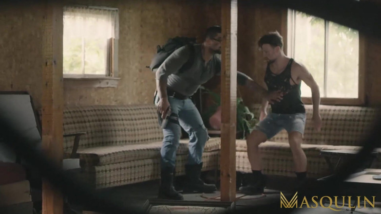 Masqulin: MASQULIN - Hunk Ryan Bones em pêlo submisso Drew Dixon