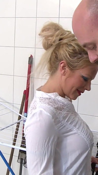 Sexfilm voller dreier und lesbenfick