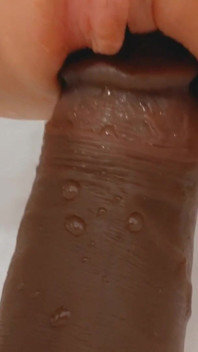 What Do Teenagers Usually Do in the Bathroom? Stretching My Tight Pussy with a Big Cock