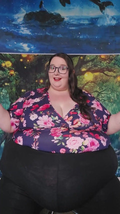 SSBBWLadyBrads: SSBBW August Sonuçları Tartıyor