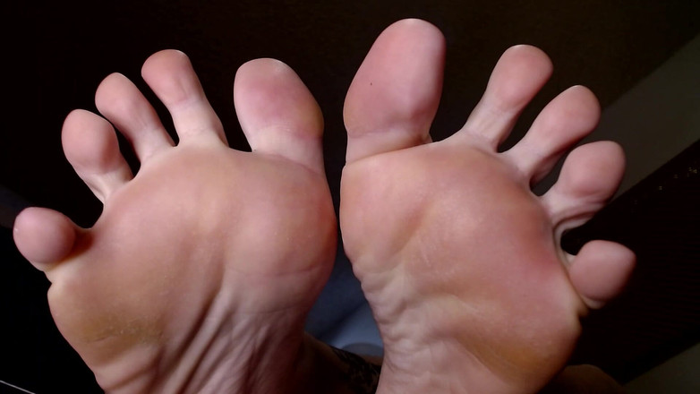 Abby Anna: ラブ・マイ・ロング・トゥーズ