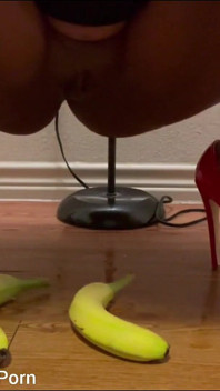 Pissing Squashing Fruits with My High Heels