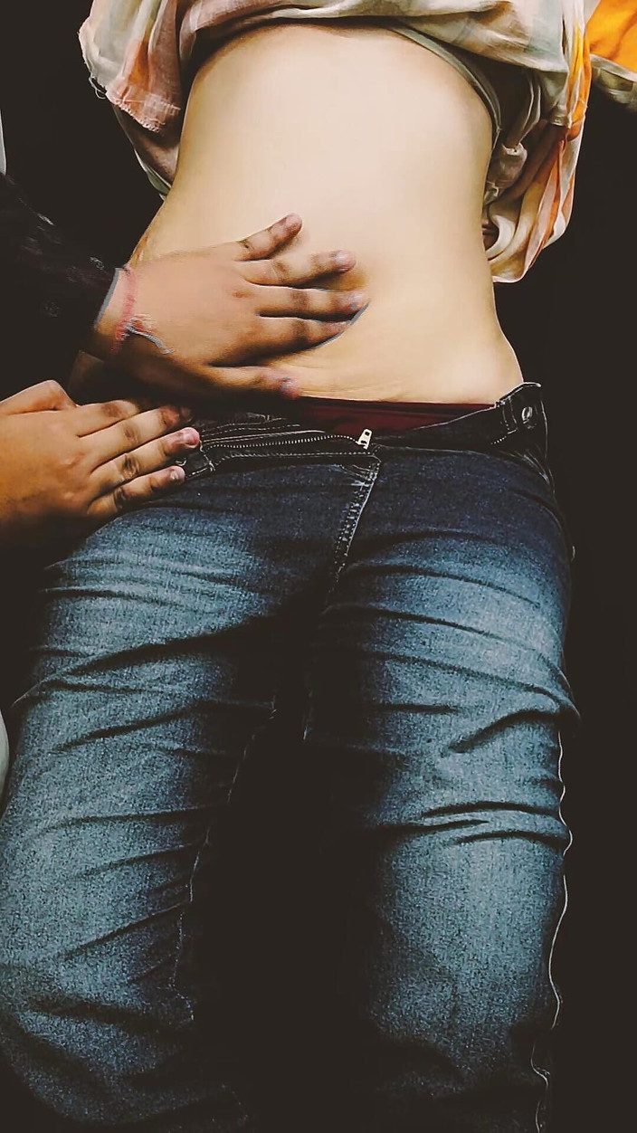 Vicky Thakur: Секретный колледж для девушек в Индии