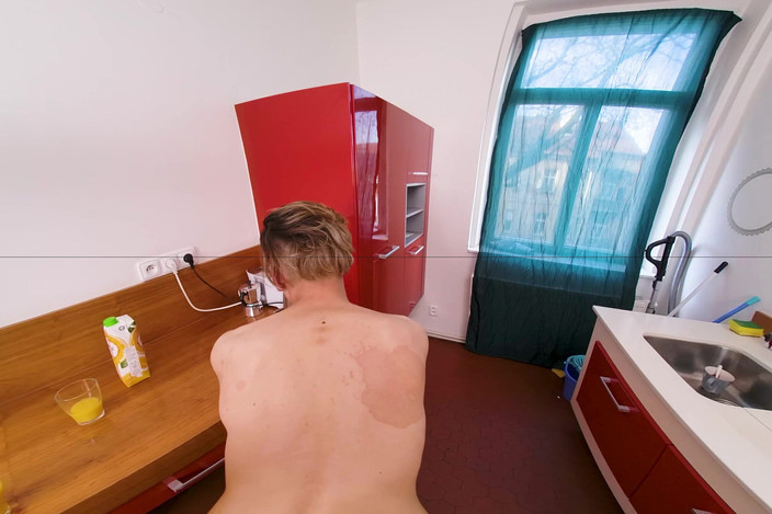 Virtual Real Gay: Ontbijtverrassing