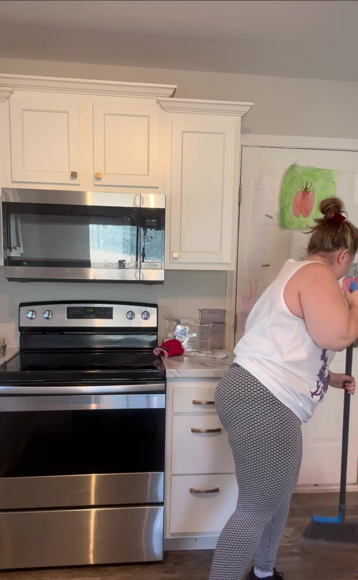 KinkyKatie: Total macecha mode!