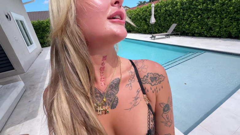 J-Mac: Ali rose adora farsi scopare la figa dal grande cazzo...