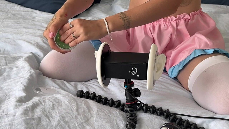 Loly Nebel Studio: Asmr slimes e sussurra
