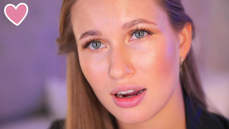 Stella Cardo: 私のパンティ試してみる?