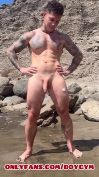 My Big Cock Cums in a Public Beach