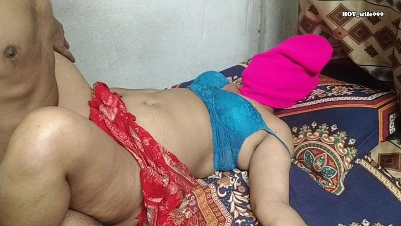 Hot_wife999: 내 배다른 아들을 따먹는 인도 새엄마 쪼이는 로맨스