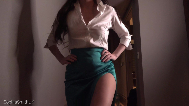 SophiaSmithUK: Sekretarka rozciąga się