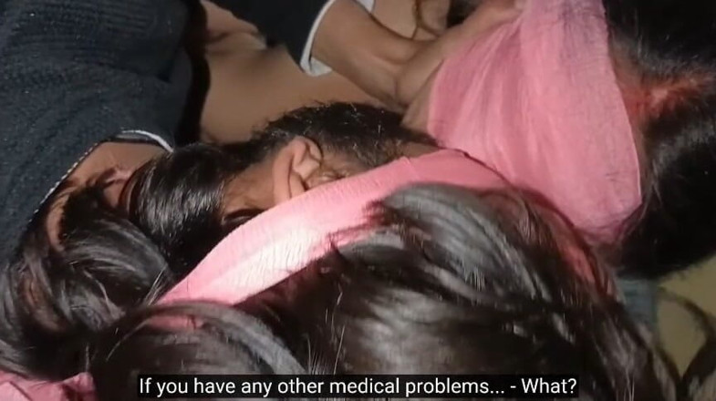 sashaa: Hintli köylü teena bdsm seks yapıyor