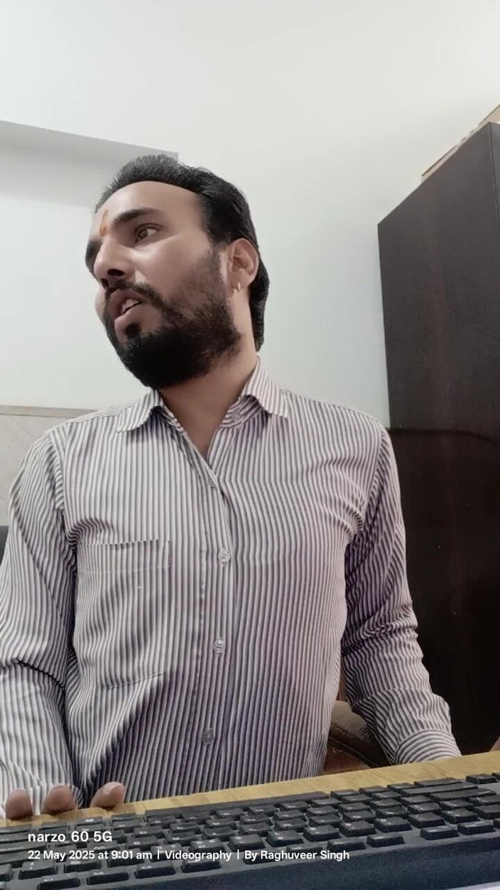 Rajasthani-old-lover: 파키스탄 늙은 남자