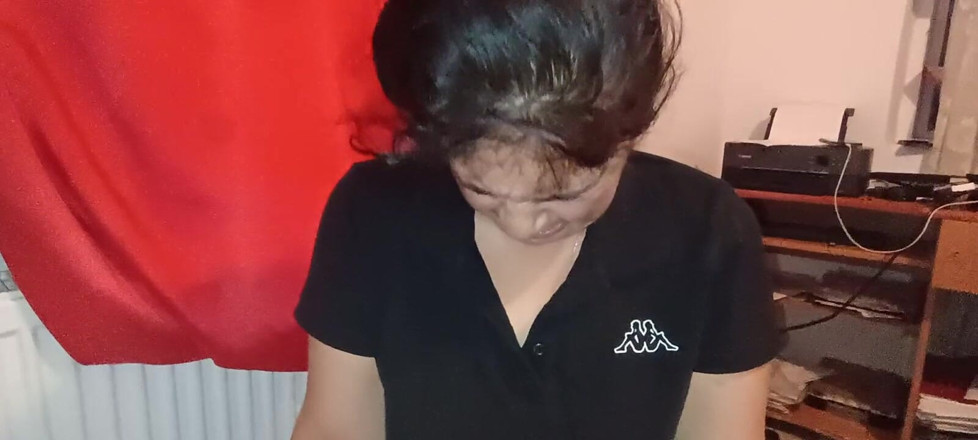 Ionut899: Üvey Babam ağzımdan Bana Geliyor Ve İyi Davrandığımı Ve Yutkunduğumu...