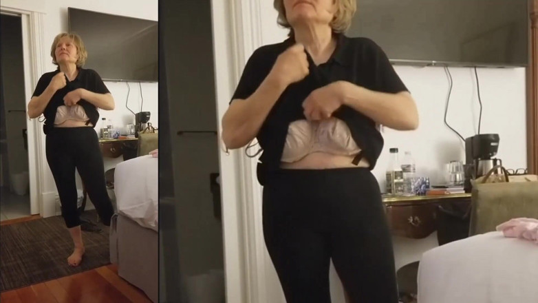 MarieRocks: GILF lisica odwiedza Vancouver