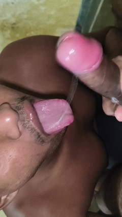 Sa123bh: Indische Desi rode lolipop lul diep schot zuigend in de...