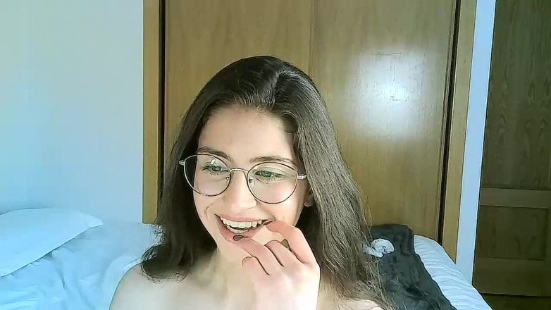 Shanaxnow: Estudante se masturbando, adoração anal chupa e cavalga pau