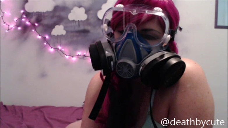 goddessjoules: Gas Mask Day 4
