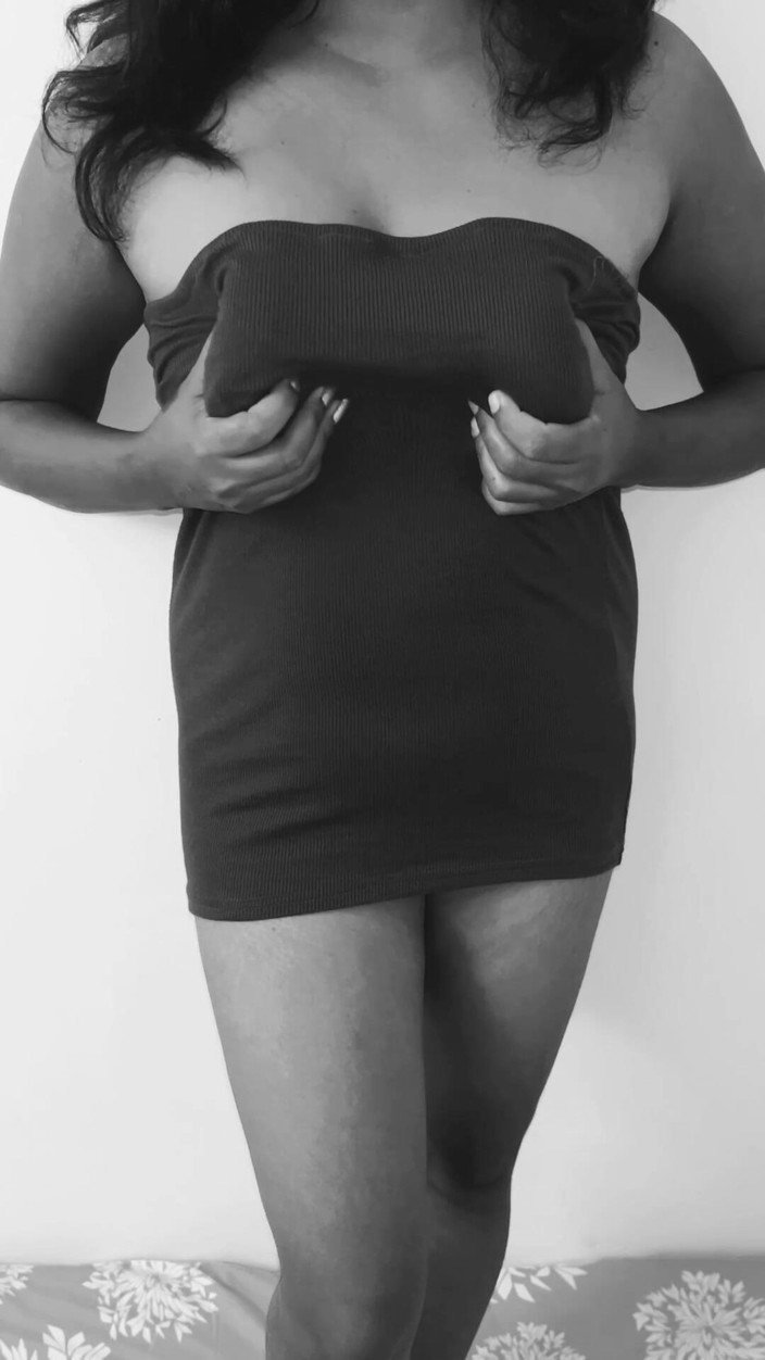Bhabixx: Dasi Bhabi dělá si sama sex video