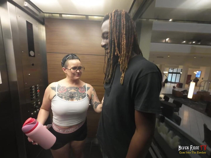 Blvck Rose TV: Estríame entrenador: Ft Quinn Marie